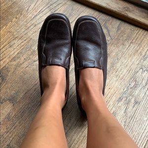 Naturalizer brown loafer